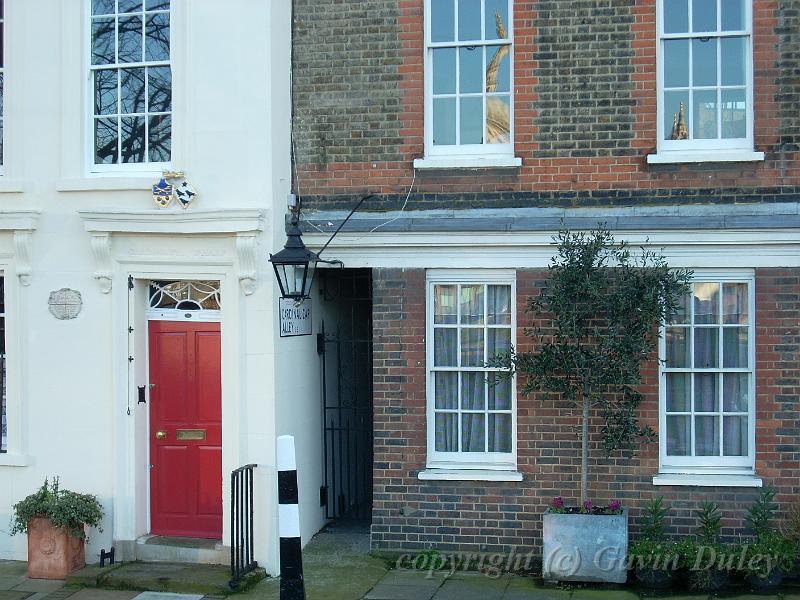 Old houses, near the Globe, Southbank DSCN0946.JPG -           